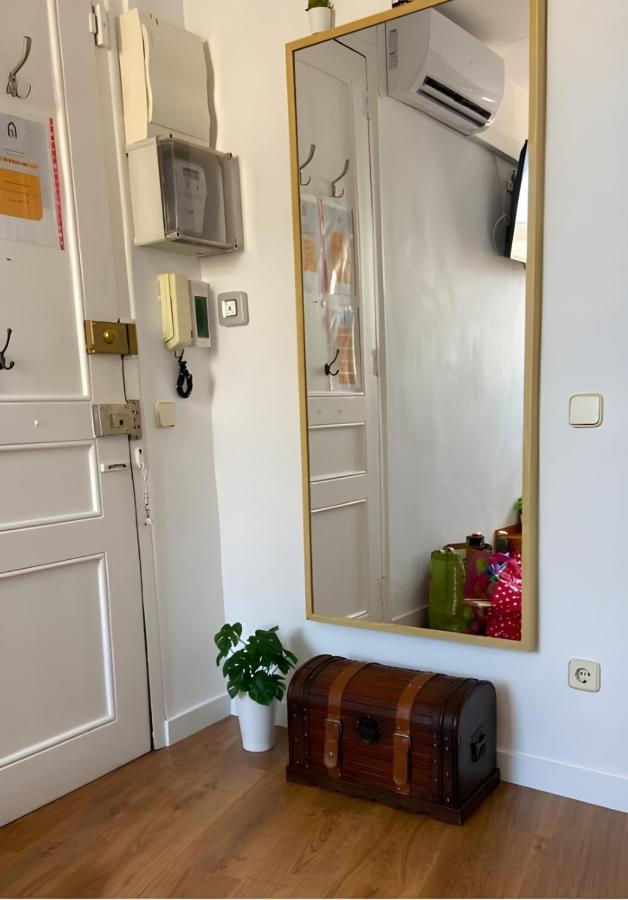 Cozy Studio With Amazing Terrace Near Plaza Espana Барселона Екстериор снимка